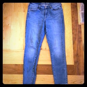 Rockstar Skinny mid rise jeans EUC